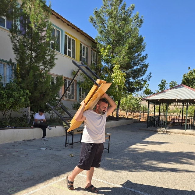 Siirt'te müdür, öğretmen ve veliler okullarını yeni eğitim yılına hazırladı