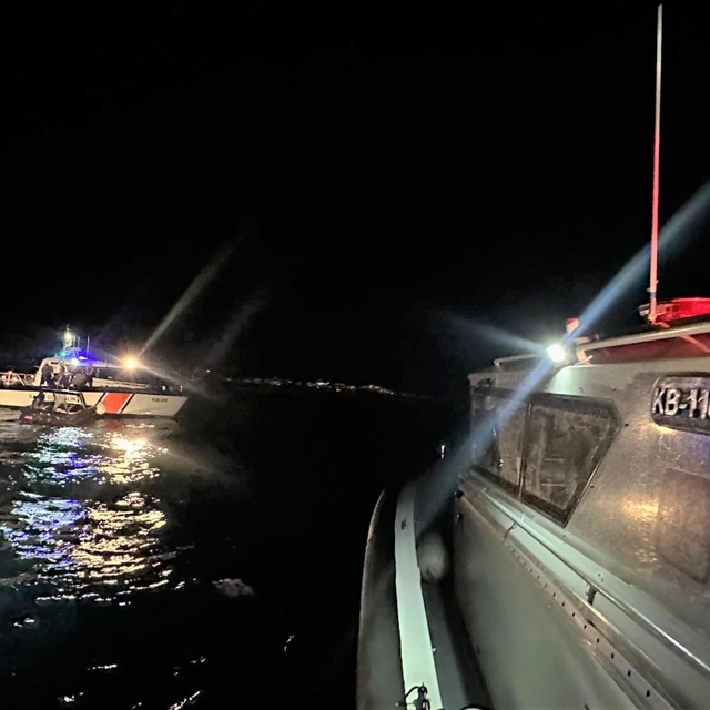 Bodrum'da 19 kaçak göçmen kurtarıldı