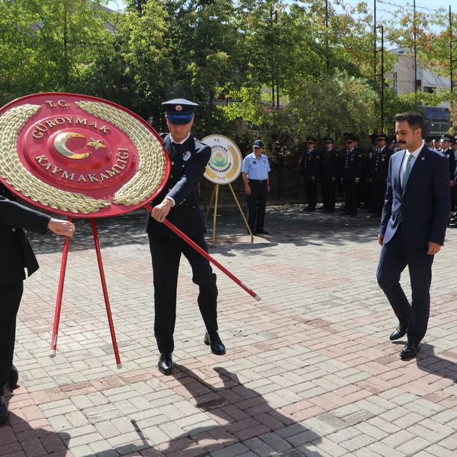 Güroymak'ta 30 Ağustos Zafer Bayramı programı düzenlendi