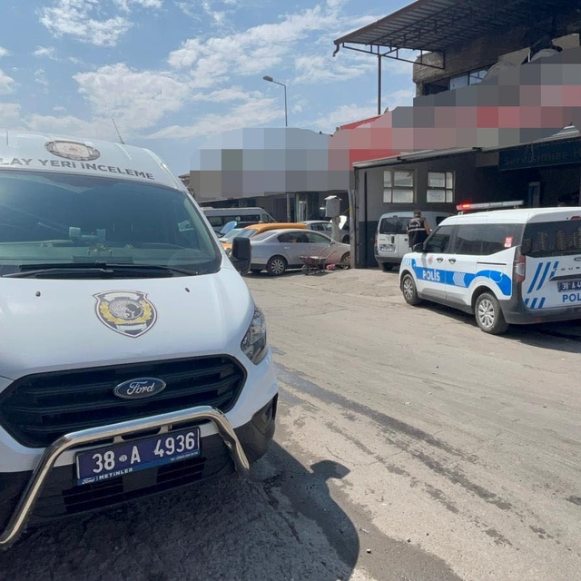 Kayseri'de oto tamircide silahlı kavga; 1 yaralı