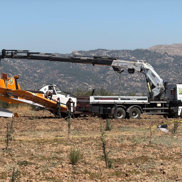 Muğla'da kaza kırıma uğrayan uçak, Ankara'ya götürülecek