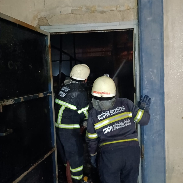 Bilecik'te bir fabrikada çıkan yangın söndürüldü