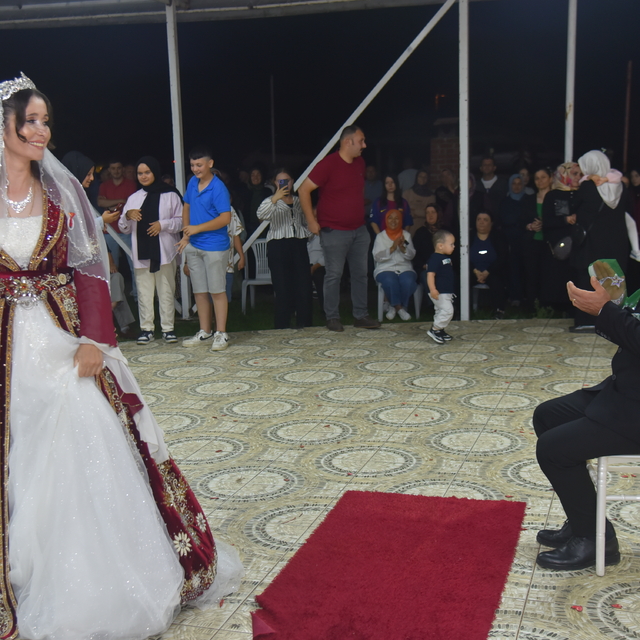 Giresunlu çift düğün hayallerini 17 yıl sonra gerçekleştirdi