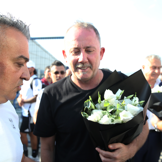 Beşiktaş kafilesi, Alanya'ya geldi