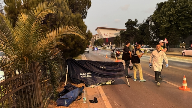 Samsun'da motosikletin çarptığı yaya öldü, sürücü yaralandı