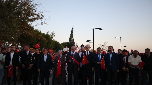 Çanakkale Kültür Yolu Festivali kapsamında kortej yürüyüşü yapıldı