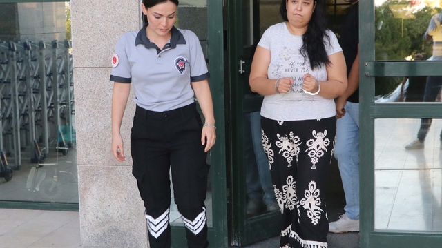 Arkadaşının bebeğini poşete koyup, hastaneden kaçırmaya çalıştı (2)