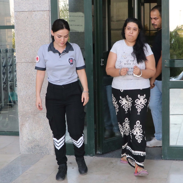 Arkadaşının bebeğini poşete koyup, hastaneden kaçırmaya çalıştı (2)