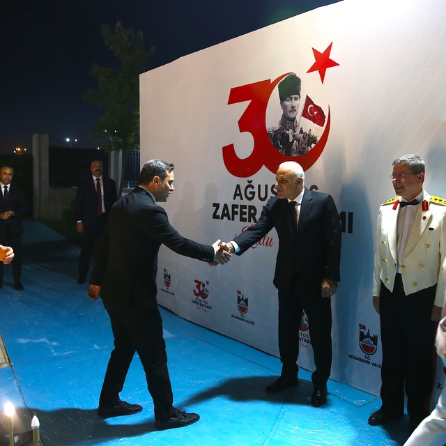 Diyarbakır Valiliğinden 30 Ağustos Zafer Bayramı resepsiyonu