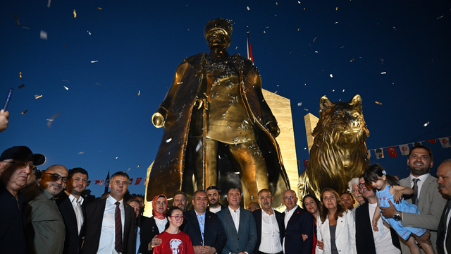 Ankara'da "30 Ağustos Zafer Anıtı" törenle açıldı
