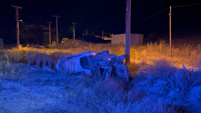 Nevşehir'de otomobil ile hafif ticari aracın çarpıştığı kaza kamerada; 5 yaralı