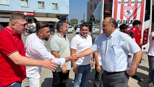 Salıpazarı Belediye Başkanı Karaca, Samsunspor taraftar grubunu Trabzon'a yolculadı