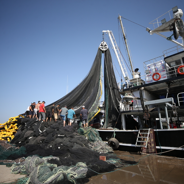 Çanakkaleli balıkçılar dualarla mavi sulara uğurlandı