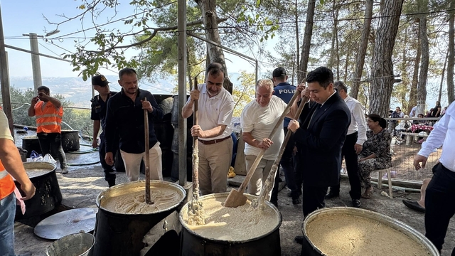Karacasu'da "Dedebağ Keşkek Hayrı" gerçekleştirildi