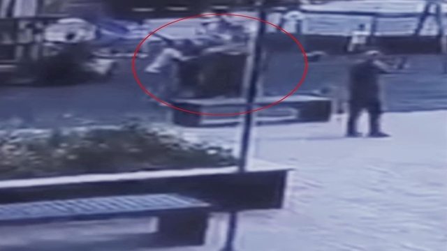 Parkta oynayan çocukları darbeden şüpheliye ev hapsi
