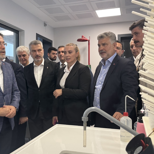 Tarım ve Orman Bakanı Yumaklı, Trabzon'da ziyaretlerde bulundu