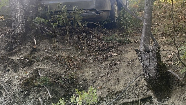 Tokat'ta yoldan çıkan otomobilin sürücüsü yaralandı