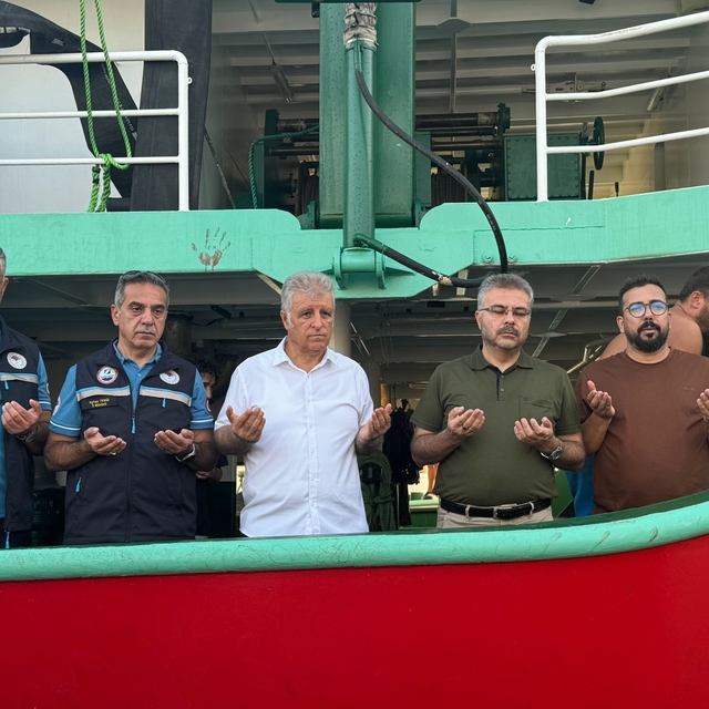 Aydınlı balıkçılar gece yarısı "vira bismillah" diyecek