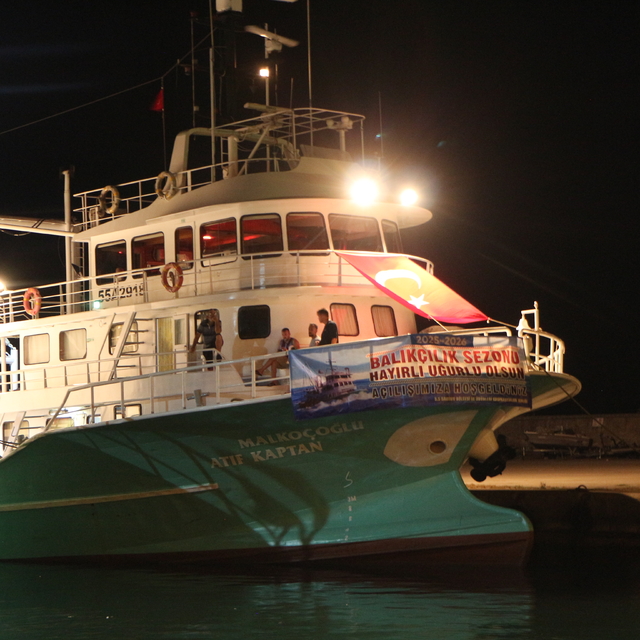 Samsun'da balıkçılar 'Vira Bismillah' dedi