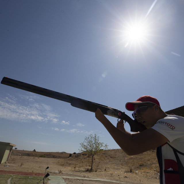 16 yaşındaki milli para atıcı hedefi ıskalamıyor