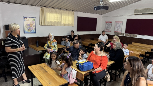 Adana ve Mersin'deki okullarda uyum eğitimi başladı