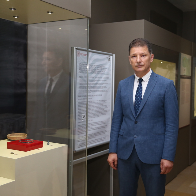 Sakarya'da "Antik Dönemde Anadolu'da Mezar Hediyeleri" sergisi açıldı