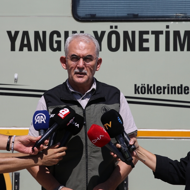 Orman Genel Müdürü Karacabey'den söndürme çalışmaları süren orman yangınlar...