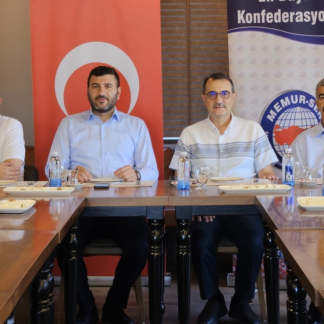 TBMM Yapay Zeka Araştırma Komisyonu Başkanı Dönmez'den, Memur-Sen İl Temsil...