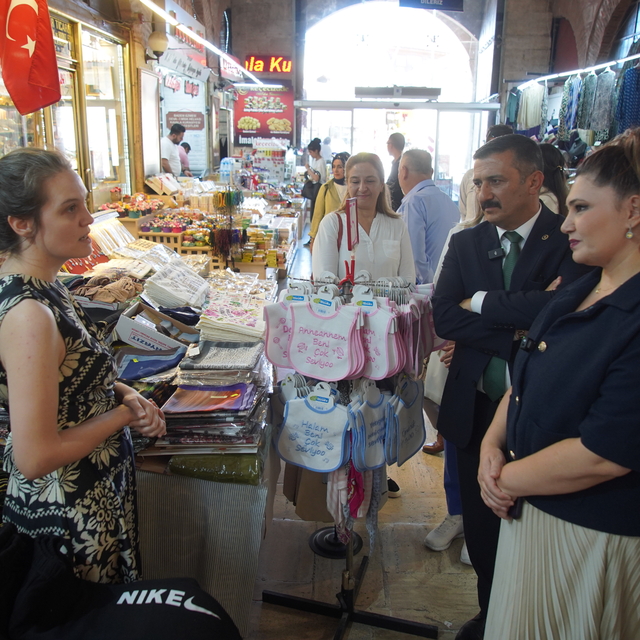 ⁠İYİ Parti Genel Başkan Yardımcısı Taşçı, Edirne'de esnaf ziyaretinde bulun...