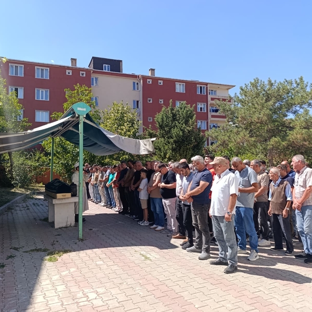 Tekirdağ'da bir kişinin silahla öldürülmesiyle ilgili gözaltına alınan zanl...