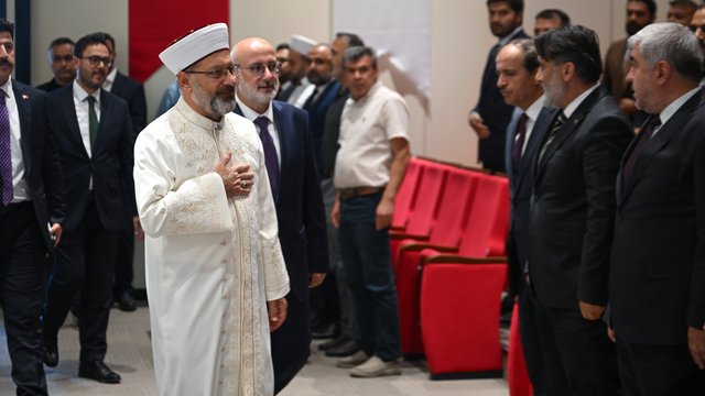 Diyanet İşleri Başkanı Erbaş, 2025-2026 Mesleki Eğitim Yılı Açılış Programı'nda konuştu: