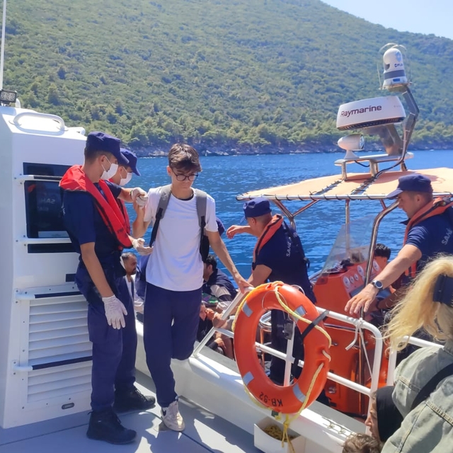 Fethiye'de 29 düzensiz göçmen yakalandı