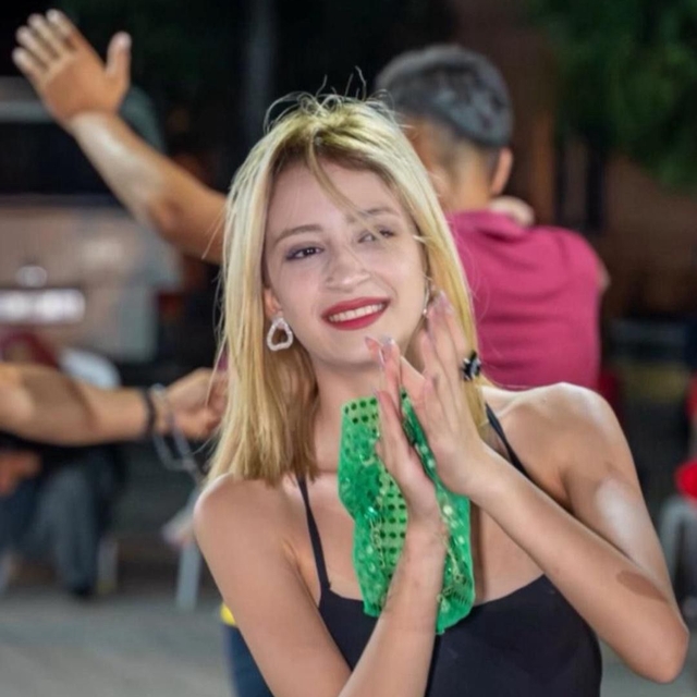 16 yaşındaki Hira, erkek arkadaşı tarafından tabancayla öldürüldü