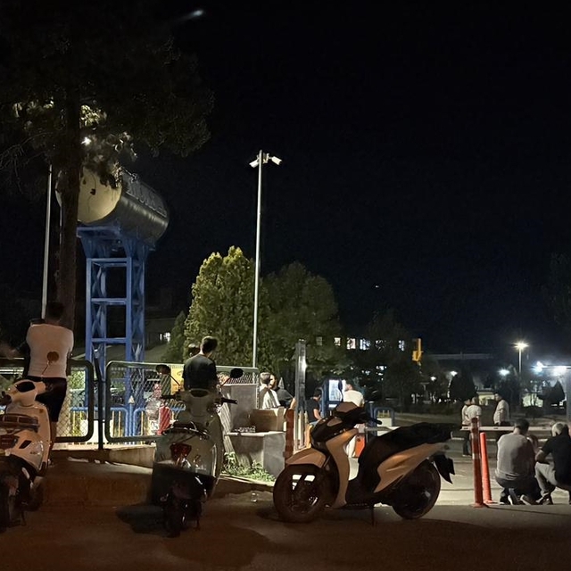 Sakarya'da fabrikada çelik borular ile duvar arasında sıkışan işçi öldü