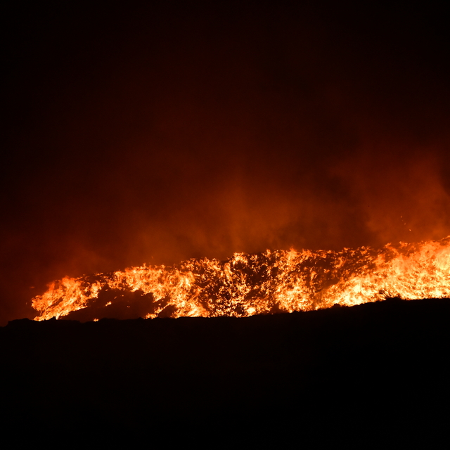 Giresun'da çöp toplama alanında çıkan yangın kontrol altına alındı