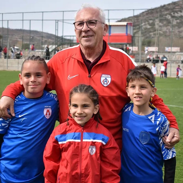 Altınordu'da Başkan Özkan son anda masadan kalktı