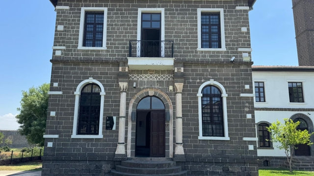 Dünyada eşi yok; obsidiyen taşıyla inşa edilen tek yapı Diyarbakır'da