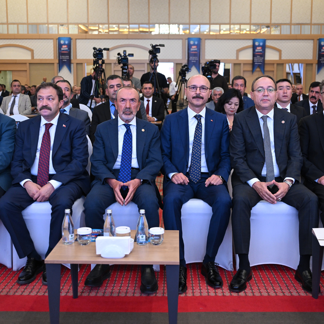 Başkentte "Türk Dünyası Eğitim Kurultayı" düzenlendi