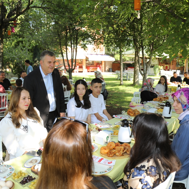 Çubuk'ta LGS'de dereceye giren öğrenciler ödüllendirildi