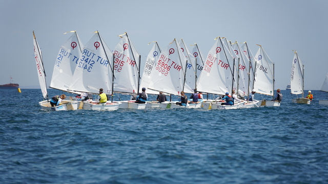 Tekirdağ'da 9. Uluslararası Süleymanpaşa Optimist Cup Yelken Yarışları başladı