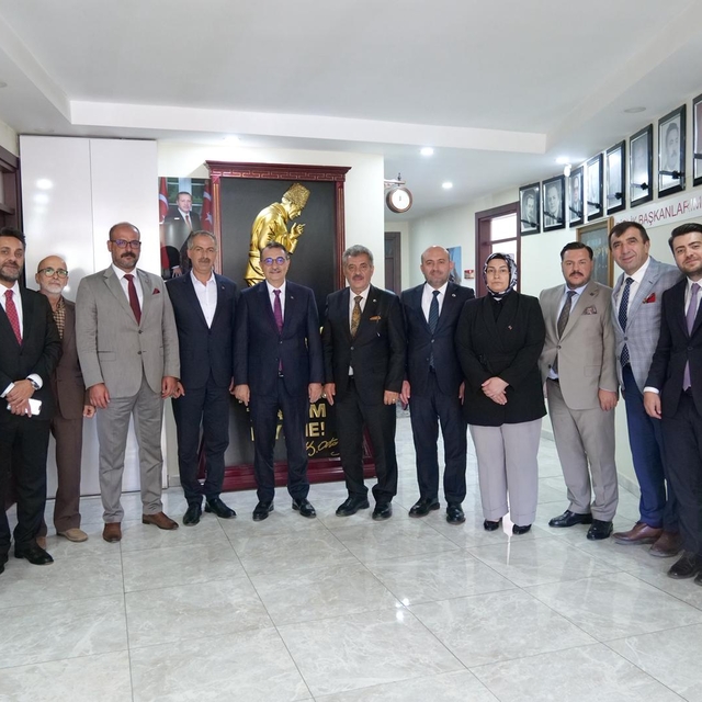 TBMM Yapay Zeka Araştırma Komisyonu Başkanı Dönmez'den, Esnaf ve Sanatkarla...