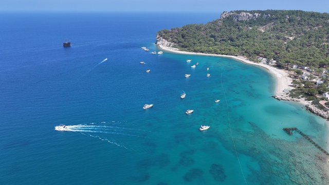 Antalya'ya 8 ayda gelen turist sayısı 12 milyona yaklaştı