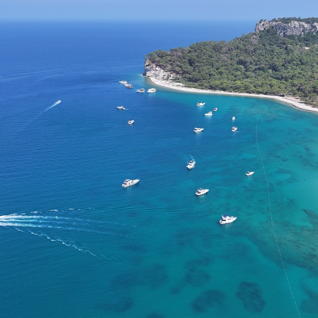 Antalya'ya 8 ayda gelen turist sayısı 12 milyona yaklaştı