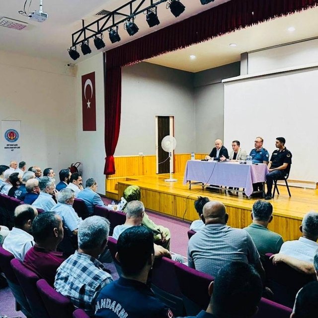 Espiye'de okul güvenliği toplantısı yapıldı