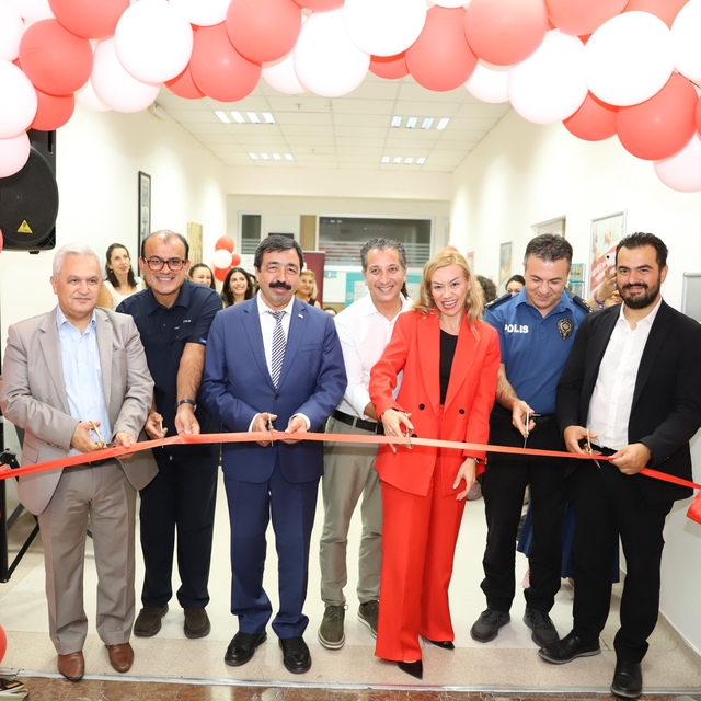 Balçova'da yeni aile sağlığı merkezi açıldı