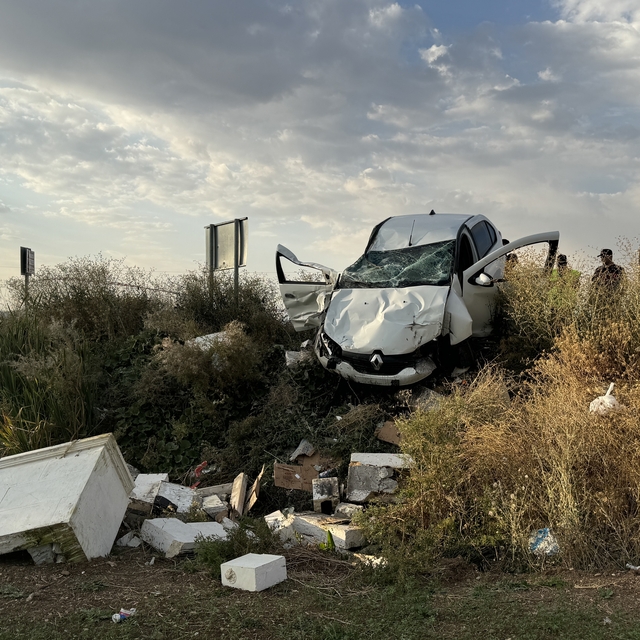 Bayburt'ta otomobil ile panelvanın çarpıştığı kazada 4 kişi yaralandı