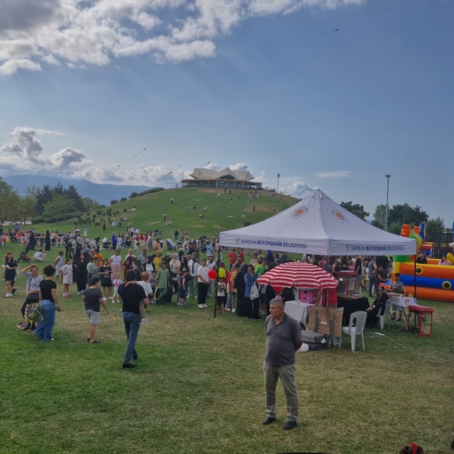 Samsun'da uçurtma şenliği düzenlendi