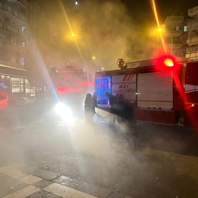 Şanlıurfa'da iş yerinde çıkan yangın söndürüldü