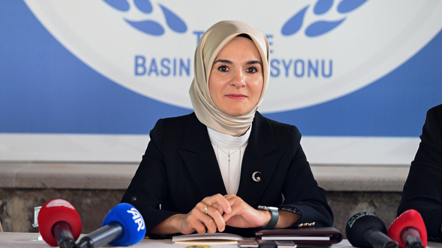 Aile ve Sosyal Hizmetler Bakanı Göktaş, Anadolu Yayıncılar Federasyonu'nda gündeme ilişkin değerlendirmelerde bulundu: