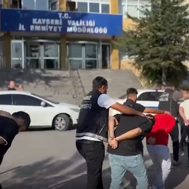 Kayseri'de uyuşturucu operasyonu: 13 tutuklama
